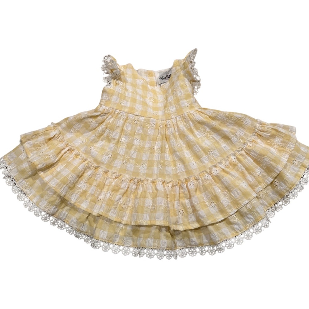 Yellow dress